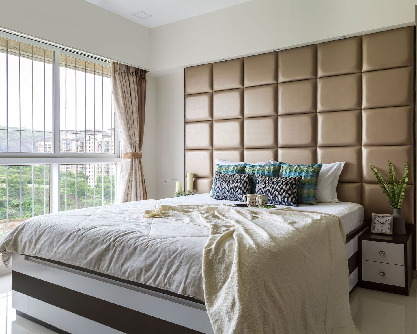BHS Interio Modern Master Bedroom Wall Paneling With Cushion Headboard