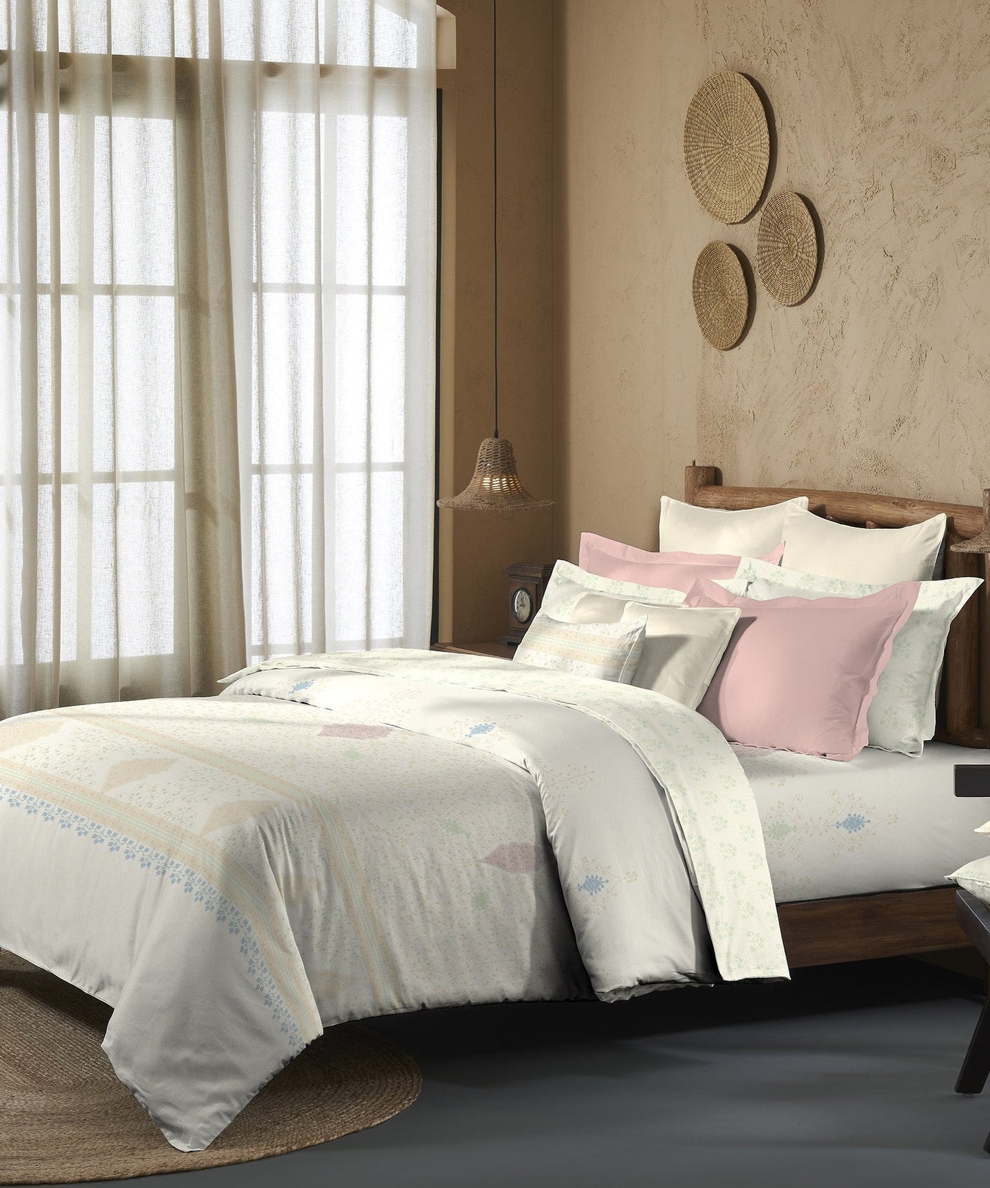 Sanskriti Pashmina Beige King Bedsheet With 2 Pillow Cover, 144Tc, 100% Cotton, Floral, Beige