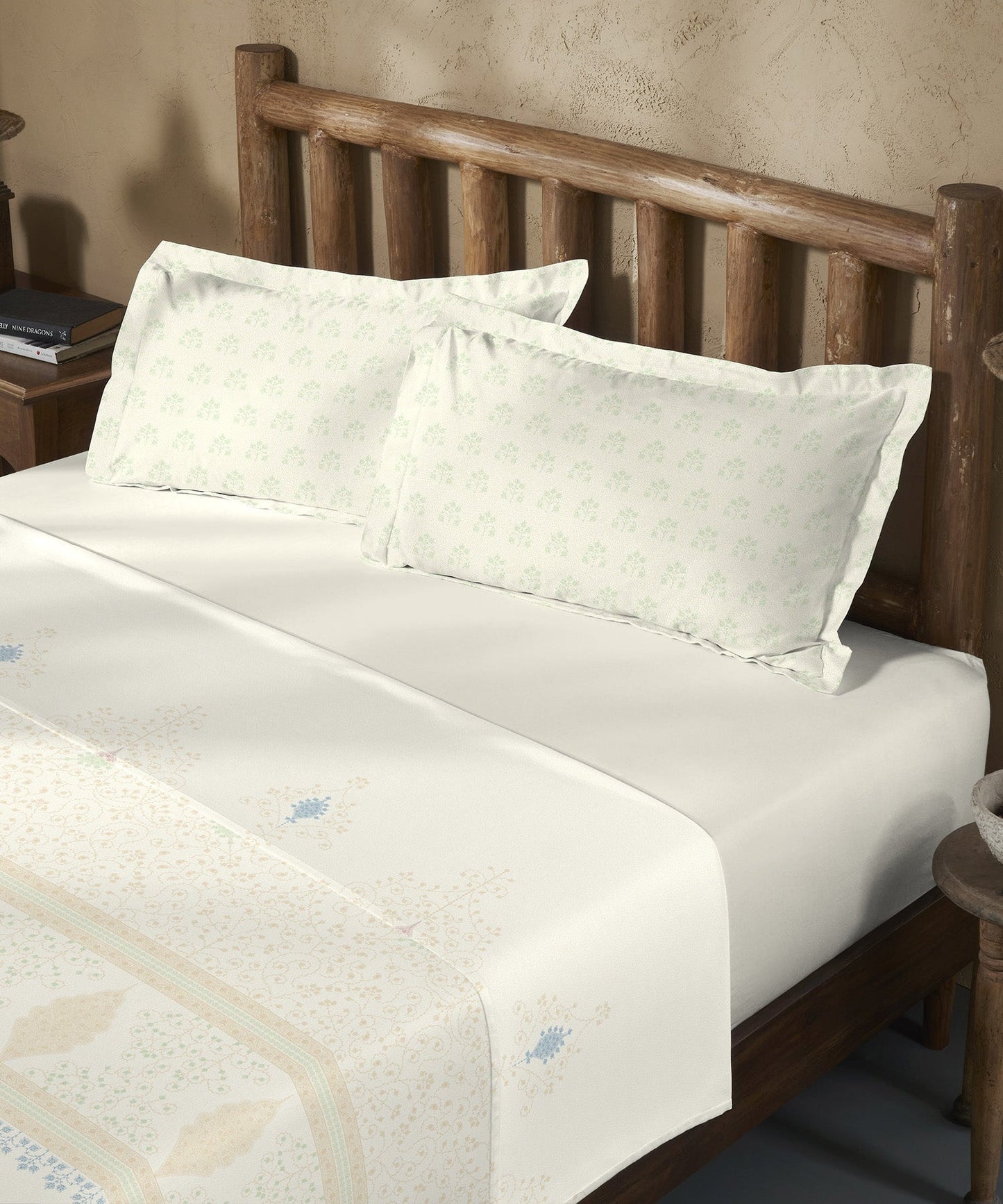 Sanskriti Pashmina Beige King Bedsheet With 2 Pillow Cover, 144Tc, 100% Cotton, Floral, Beige